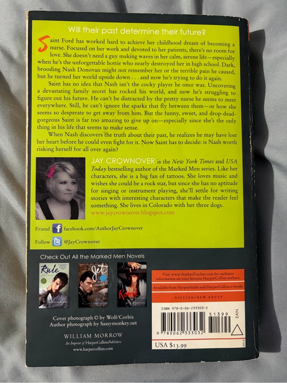 Books - Picture 5 of 13